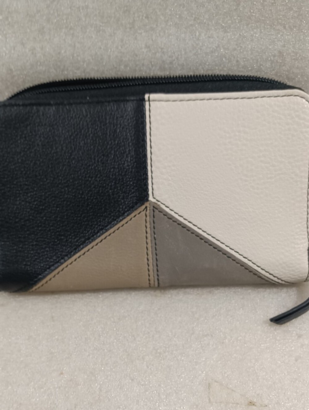 The SAK Credit Card Zippered Closure Leather Wallet